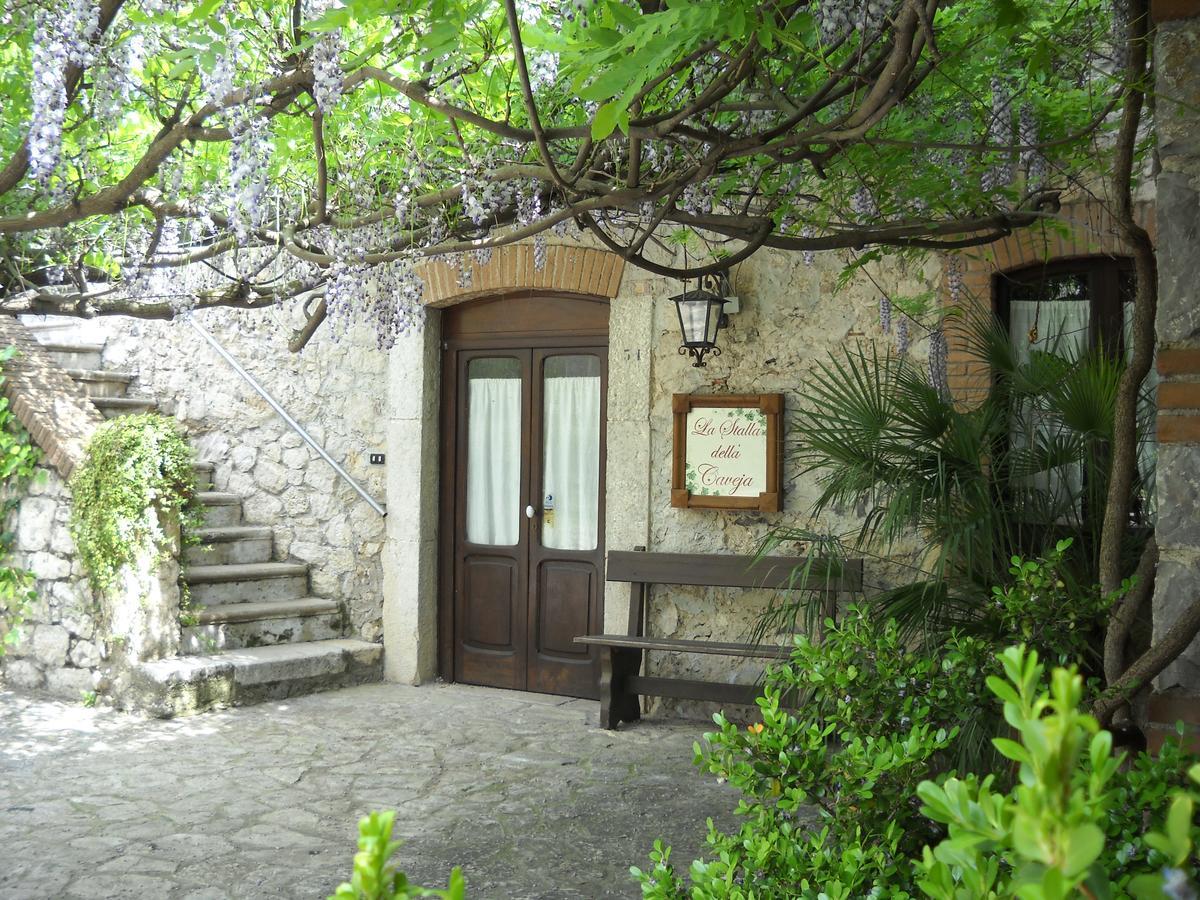 La Caveja Hotell Pietravairano Exteriör bild