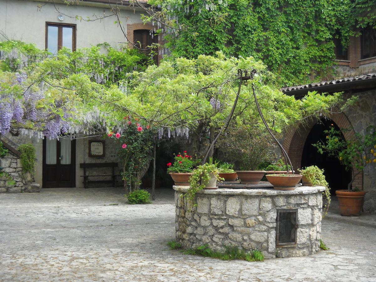 La Caveja Hotell Pietravairano Exteriör bild